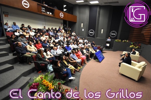 Realizan IEEQ y UPQ conversatorio sobre Inteligencia Artificial