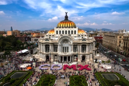 Participan más de 550 personas en el “flashmob” CDMX