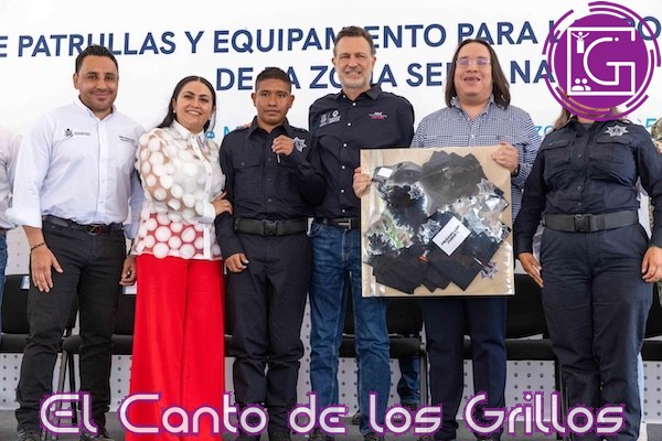 Entrega Kuri patrullas y equipamiento a policías de la Sierra