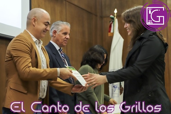 Premia UAQ a ganadores de la Olimpiada Estatal de Biología 2023