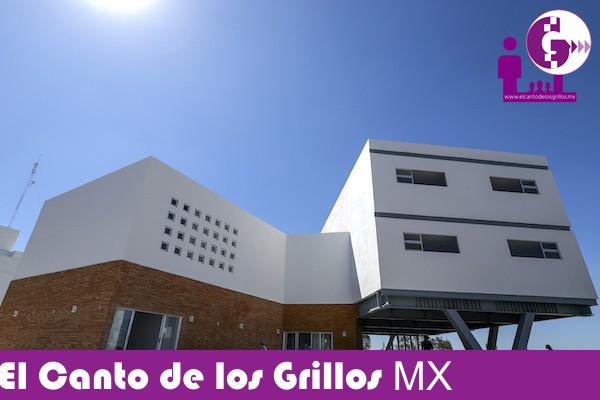 Entregan Centro Integral de Medios a FCPS de la @UAQmx en #SJR