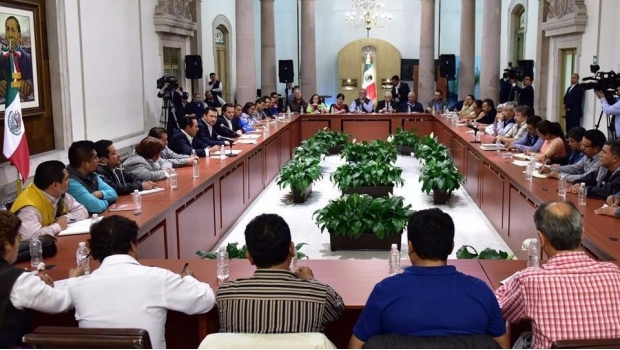 Realizarán @SEGOB_mx y @CNTEMX 3 mesas de diálogo para resolver conflicto magisterial