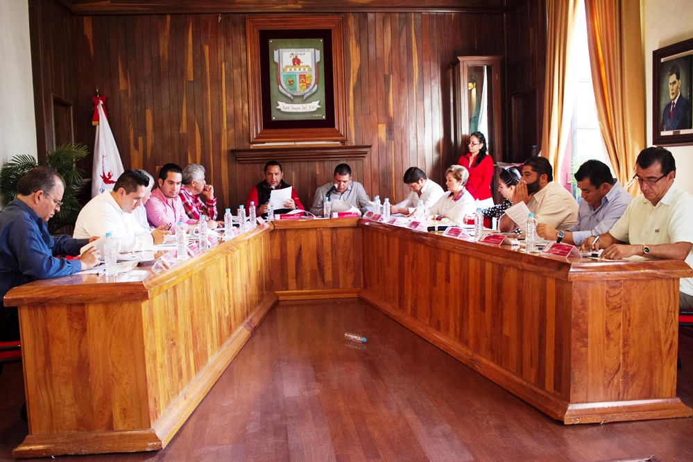 Aprueba Cabildo de SJR la comisión de entrega al Ayuntamiento Electo