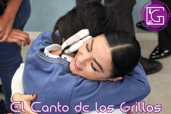 Convoca Adriana Olvera a padres de familia a fortalecer lazos de amor con sus hijos