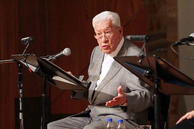 A Gabo le gustaban los gallos y Lucha Villa: López Tarso