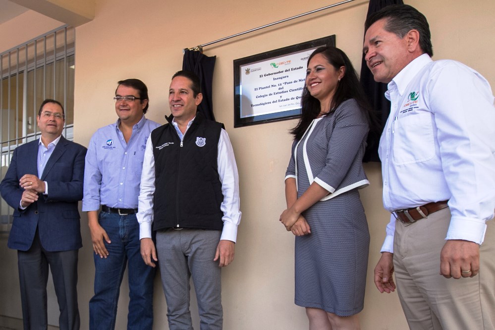 Anuncia @memovegamx obra de electrificación para CECyTE de Paso de Mata