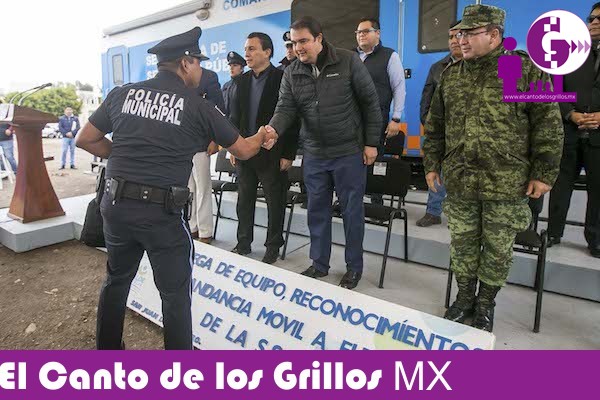 Entrega @memovegamx Comandancia Móvil para la zona oriente de #SJR