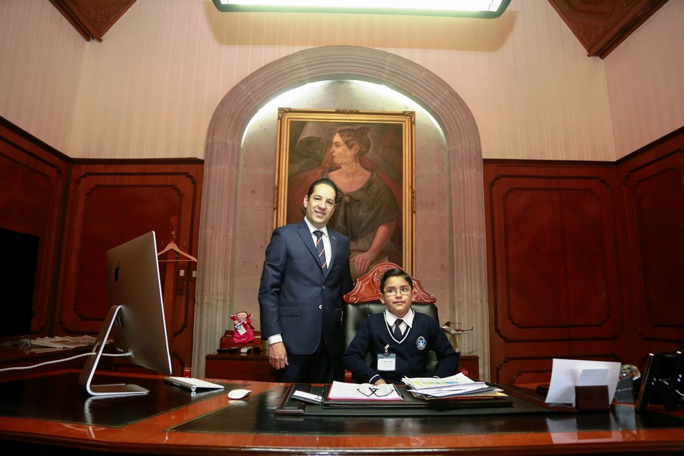 Iván Durón, niño gobernador por un día