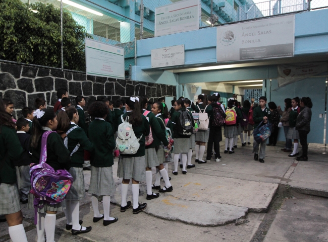 Este lunes reanudan clases mil 130 escuelas más en estados afectados por #sismo
