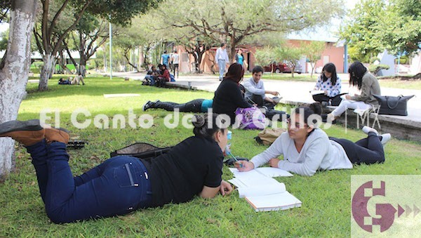 Abre UTEQ nuevo ciclo escolar con más de 6 mil alumnos