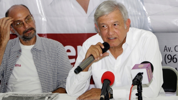 El colmo que en Guatemala sea más barata la gasolina: @lopezobrador_