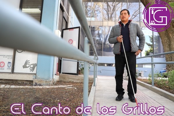 Proponen estudiantes UAQ botón de pánico para personas con discapacidad