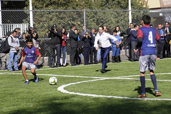 Se invierten 14.2 mdp en escuela secundaria de Santa Rosa