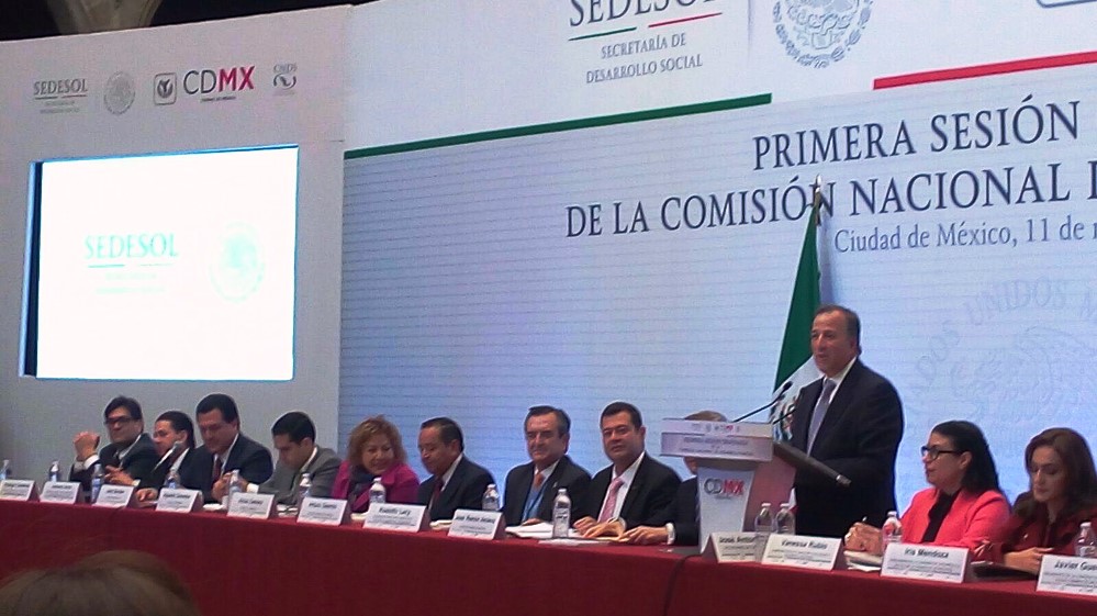 Dorantes Lámbarri, ponente en la CNDS