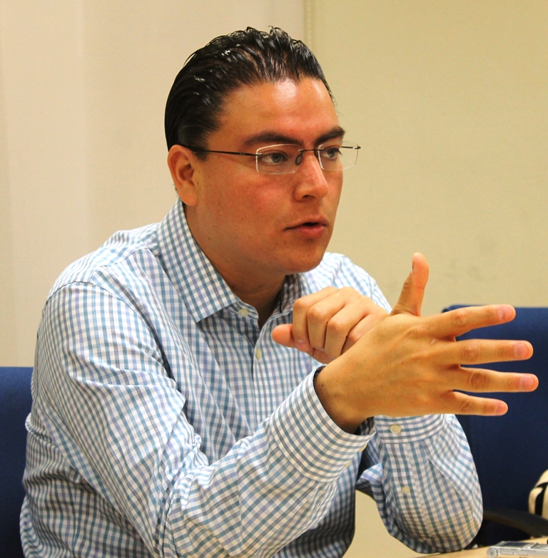 JLAR: Reglamento violenta derechos