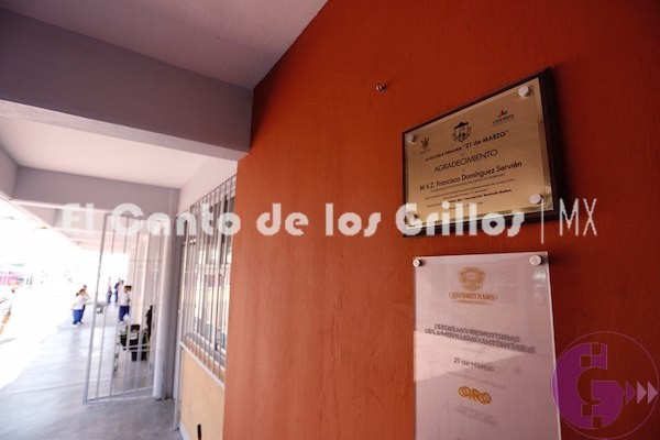 Entrega @PanchDominguez obras educativas por más de 5.7 mdp en primaria queretana