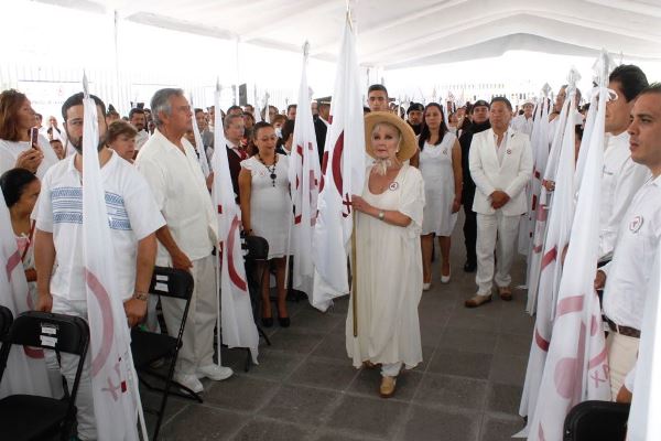 Recibe #Corregidora Bandera de la Paz