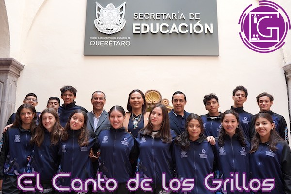 Abanderan a nadadores queretanos rumbo a encuentro deportivo en Río de Janeiro