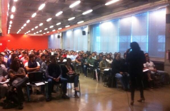 Capacita Sejuve a jóvenes emprendedores