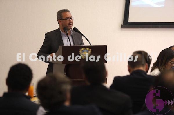 Participa @QroMunicipio en mesas de trabajo de la Canadevi