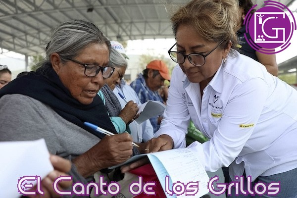 Entrega SEDIF lentes para beneficiarios en #Tolimán