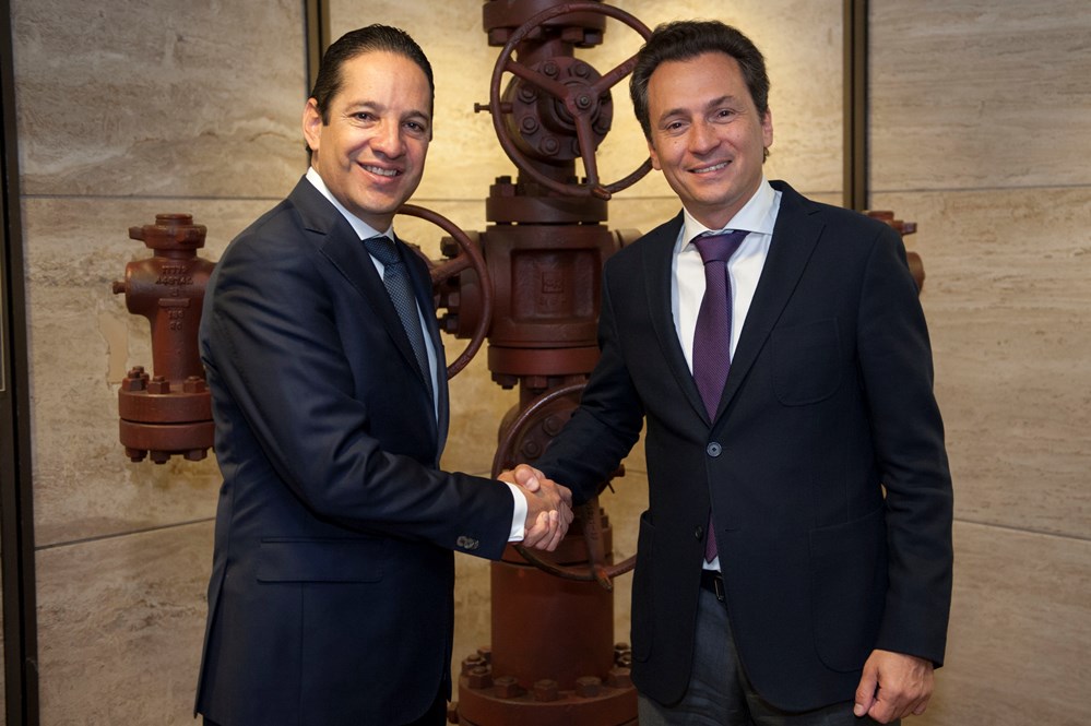 Se reúne Pancho Domínguez con el titular de Pemex