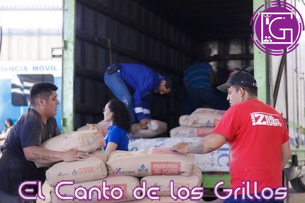 Con Adelante Mi Querido San Juan, entregan 54 toneladas de cemento