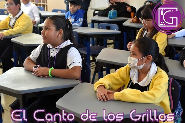 Entrega USEBEQ mobiliario en seis escuelas de la capital