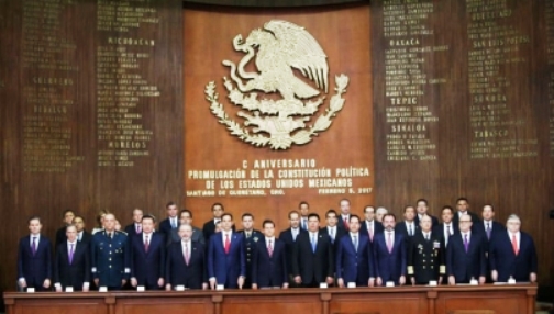 Constitución debe ser la brújula para que México avance: @EPN