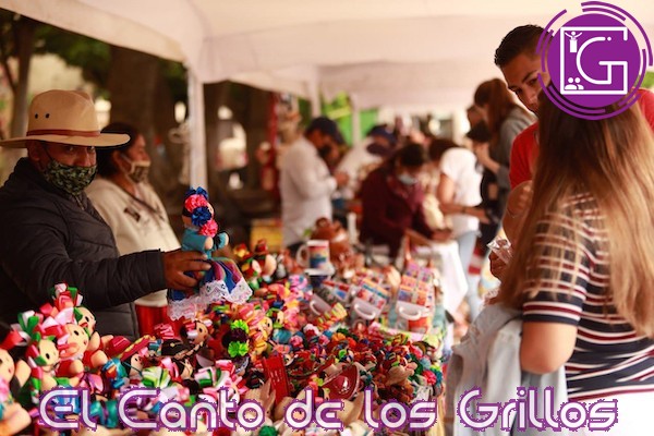 Por la reactivación de la economía, reinician las Ferias Artesanales en el Jardín Guerrero