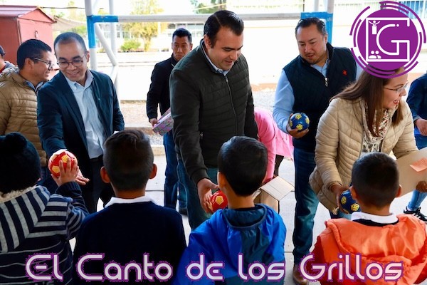 Lleva Gaspar Trueba magia de los Reyes Magos a comunidad escolar