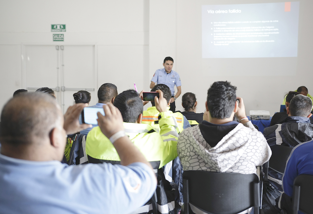 Participa PC de Corregidora en seminario en Soporte Avanzado de Vida
