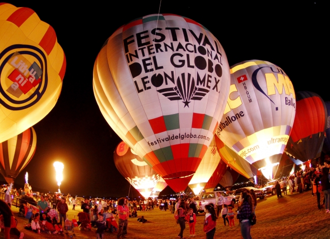 Festival Internacional del Globo reúne a visitantes de América Latina