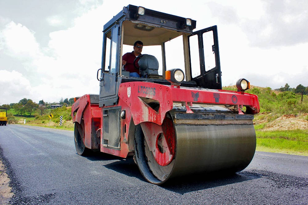 Comienza @CEI_Qro obras de rehabilitación en carreteras 200, 210 y 540