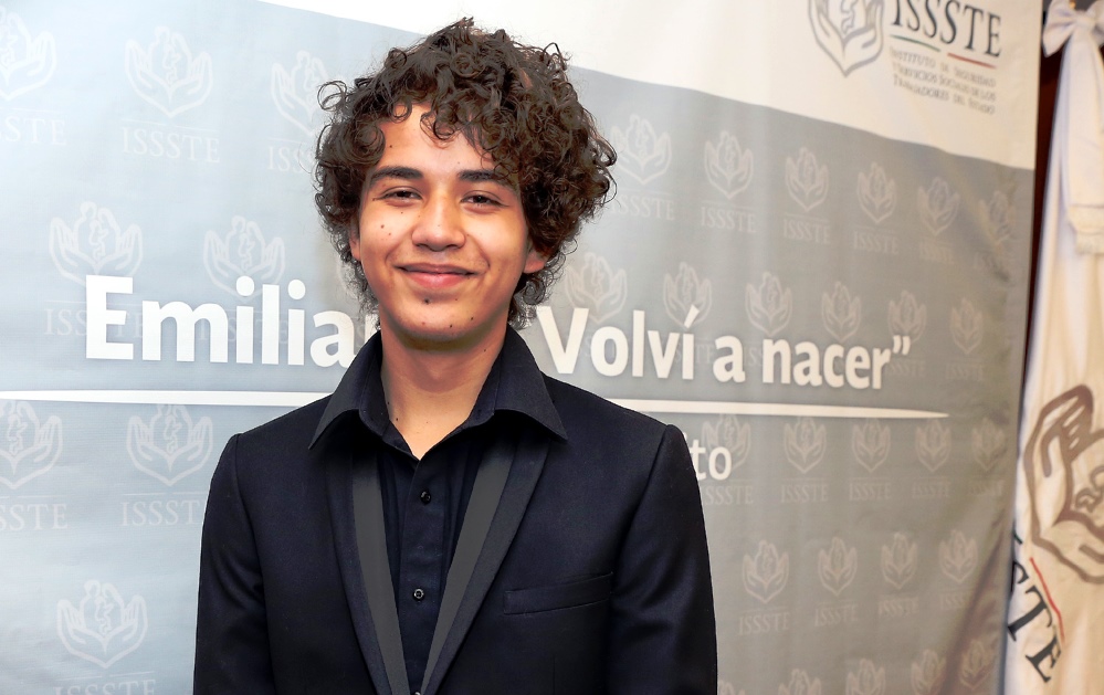 "Volví a nacer en el ISSSTE"