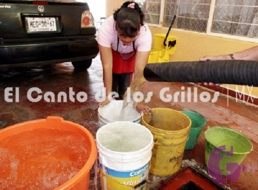 Autoridades capitalinas piden ahorrar #agua por “contingencia fuerte”