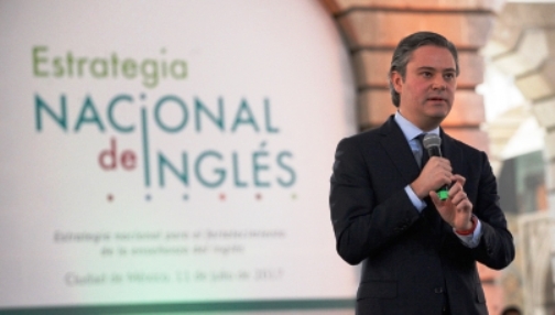 Presenta @aurelionuno la Estrategia Nacional de Inglés, para que #México sea bilingüe en 20 años