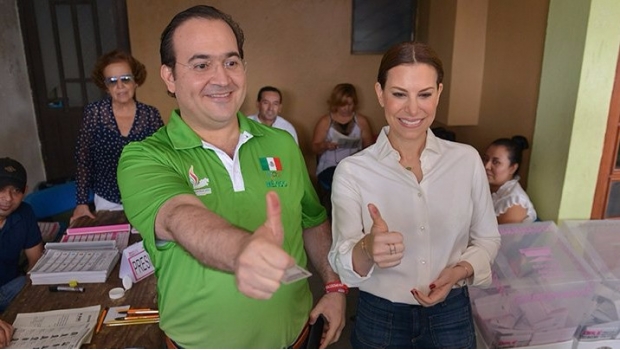 Antes de irse, Javier Duarte elimina fuero para gobernador y alcaldes