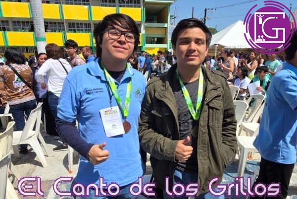 Ganan estudiantes UAQ oro y bronce en Concurso Nacional de Matemáticas