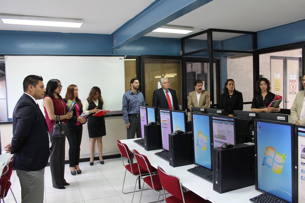 Firma convenio UTEQ con la Industria de Exportación de Querétaro A.C.