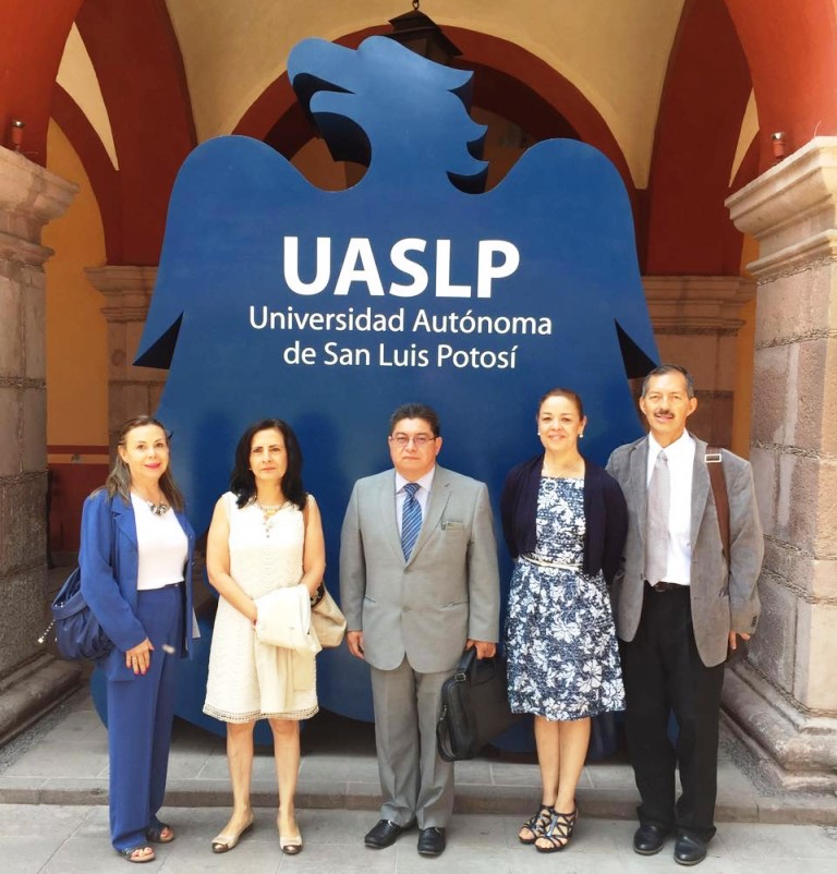 Firman @UAQmx y UASLP convenio de movilidad para residentes médicos