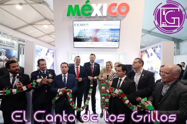 Participa Kuri en inauguración del Pabellón Femia en el Farnborough International Airshow