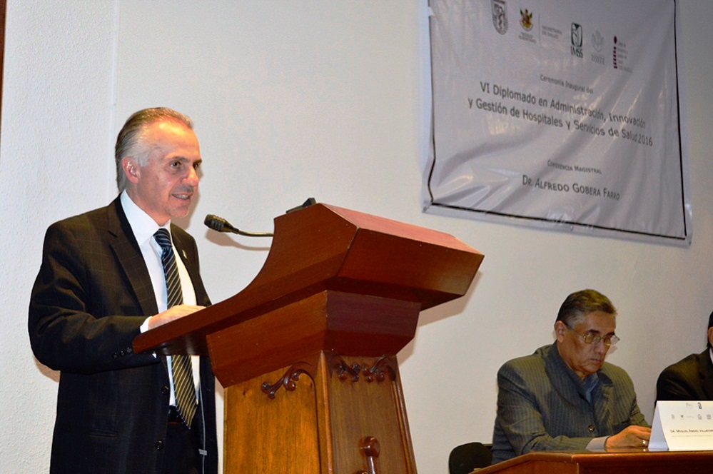 Inaugura @AlfredoGobera Diplomado en Administración, Innovación y Gestión de Hospitales y Servicios de Salud
