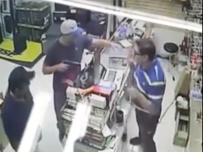 #Video: Asaltan establecimiento en 2 minutos