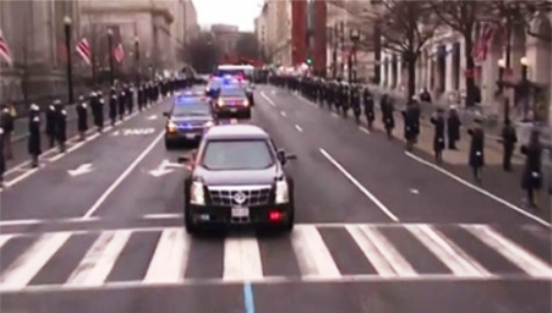 Se trasladan Obama y Trump juntos al Capitolio