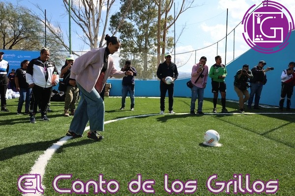 Entregan cancha de futbol rápido y material deportivo en #Tolimán