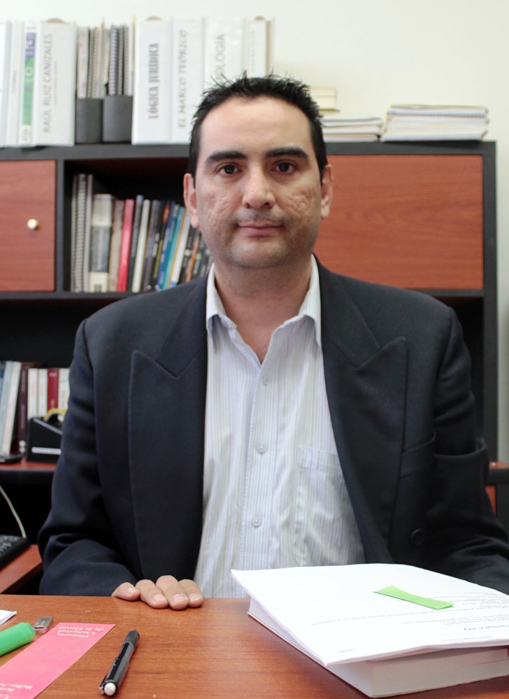 Fortalece Derecho su área de Posgrado