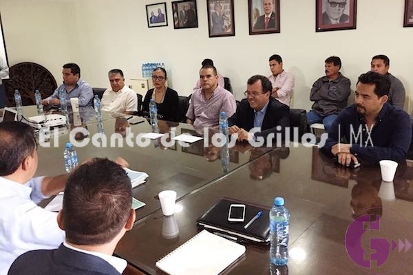 Se postra CTM ante Gilberto y Morena