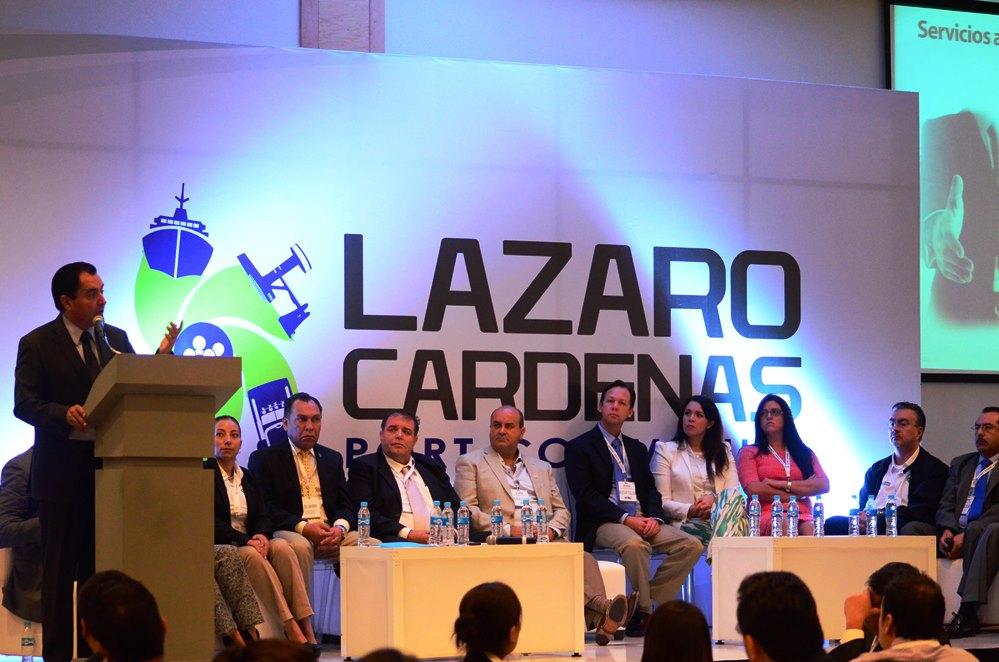 Preside Marcelo López el Encuentro de Negocios Lázaro Cárdenas Port Community