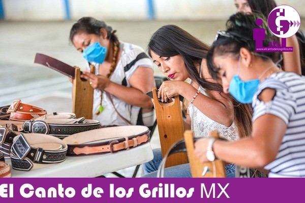 Jóvenes serranos aprovechan su #beca de capacitación, que otorga el Gobierno de México